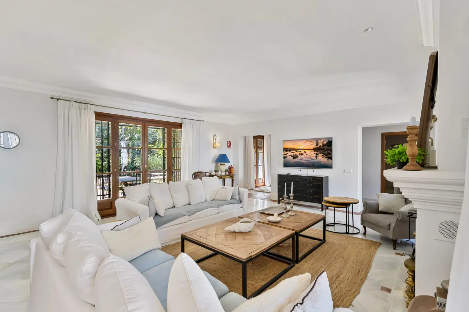 Wohnzimmer von Haus oder Chalet zur Miete in Marbella mit Klimaanlage, Privatgarten und Terrasse