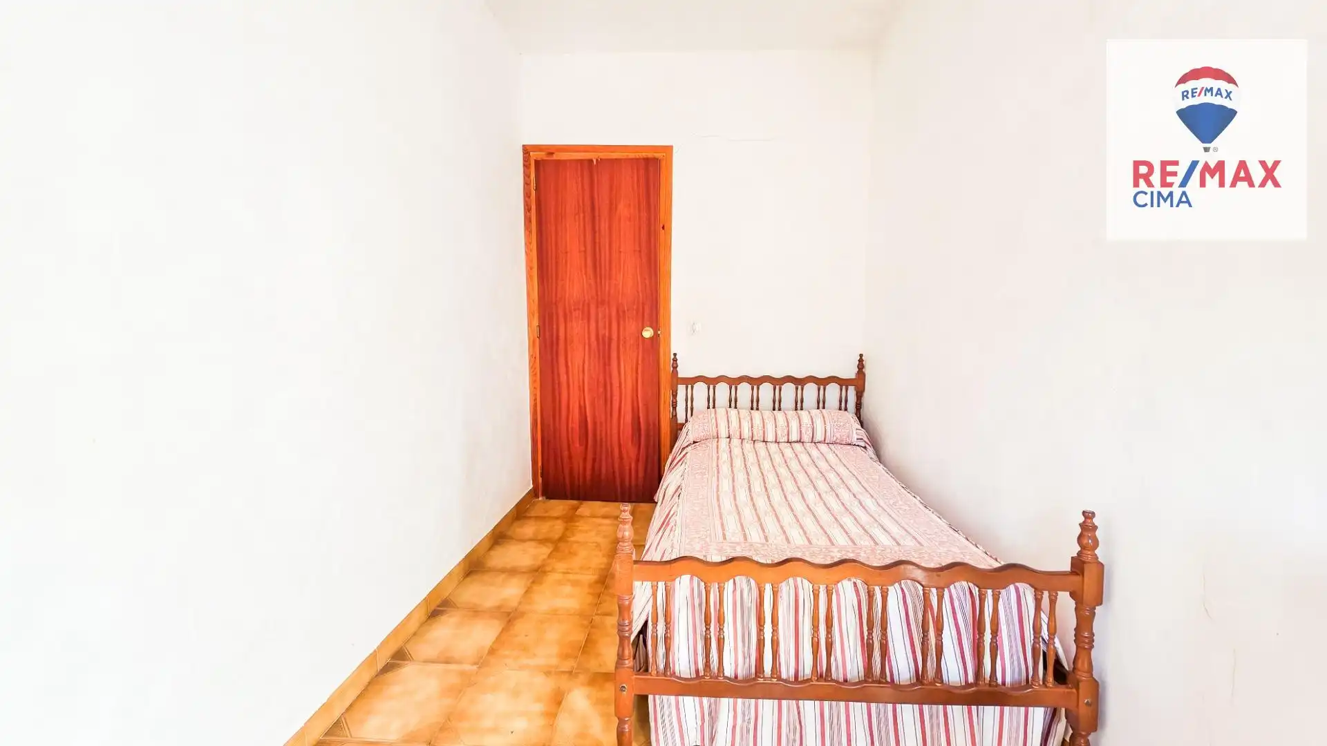 Schlafzimmer von Country house zum Verkauf in Orce
