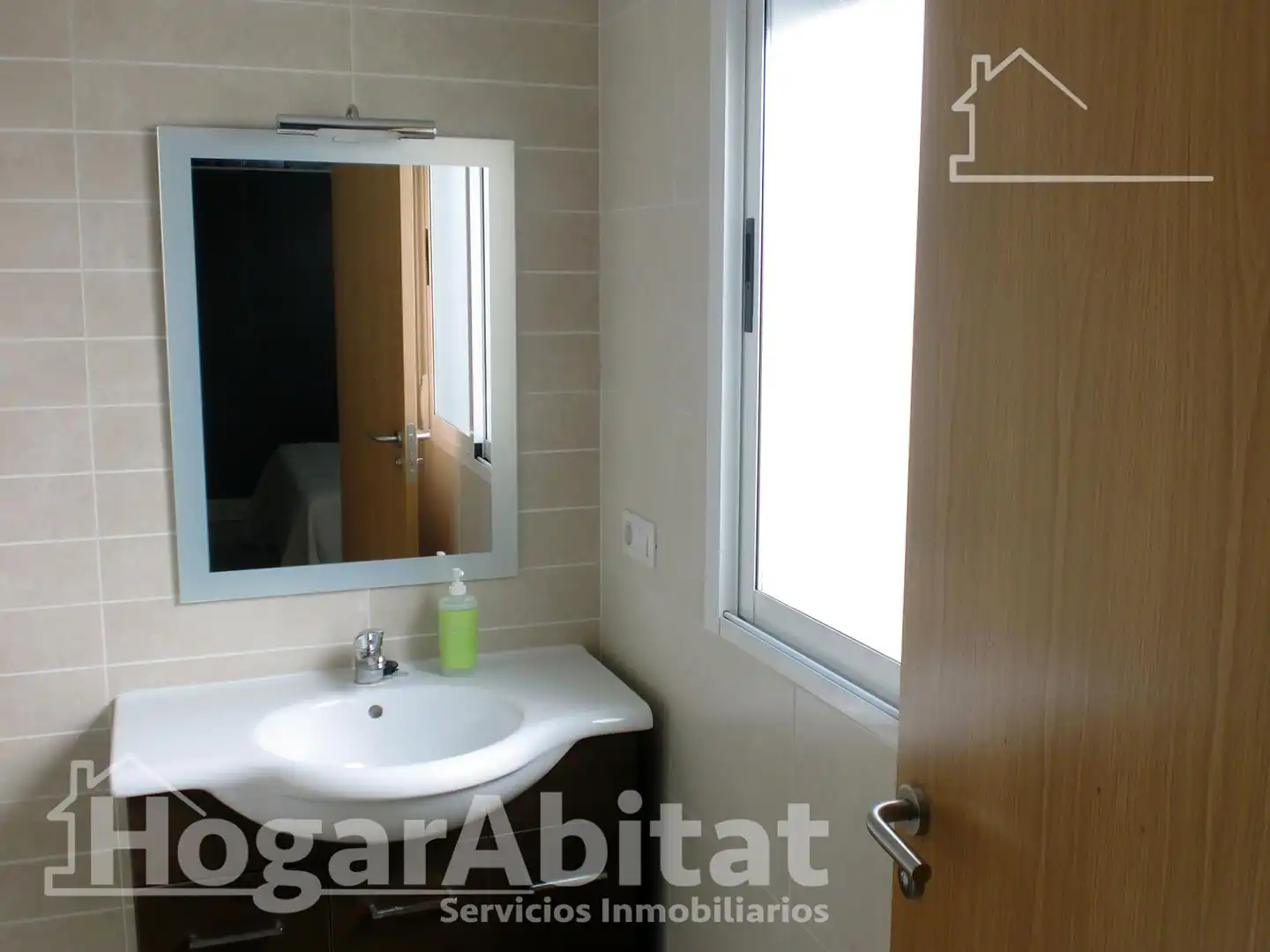 Badezimmer von Dachboden zum Verkauf in Burriana / Borriana mit Terrasse
