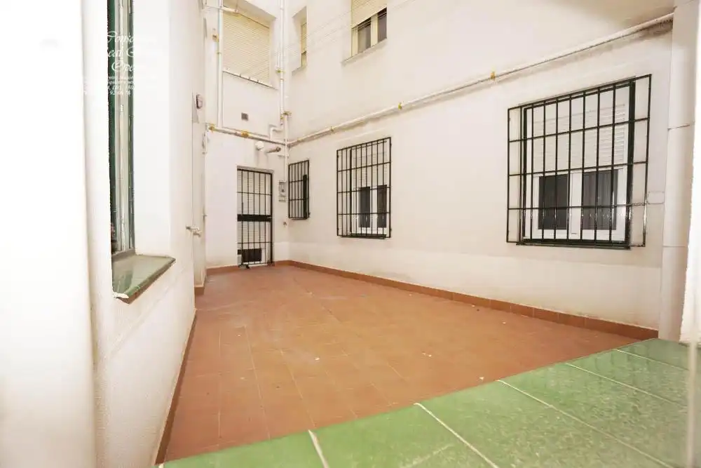 Flat for sale in Madrid  with Terrace and Balcony