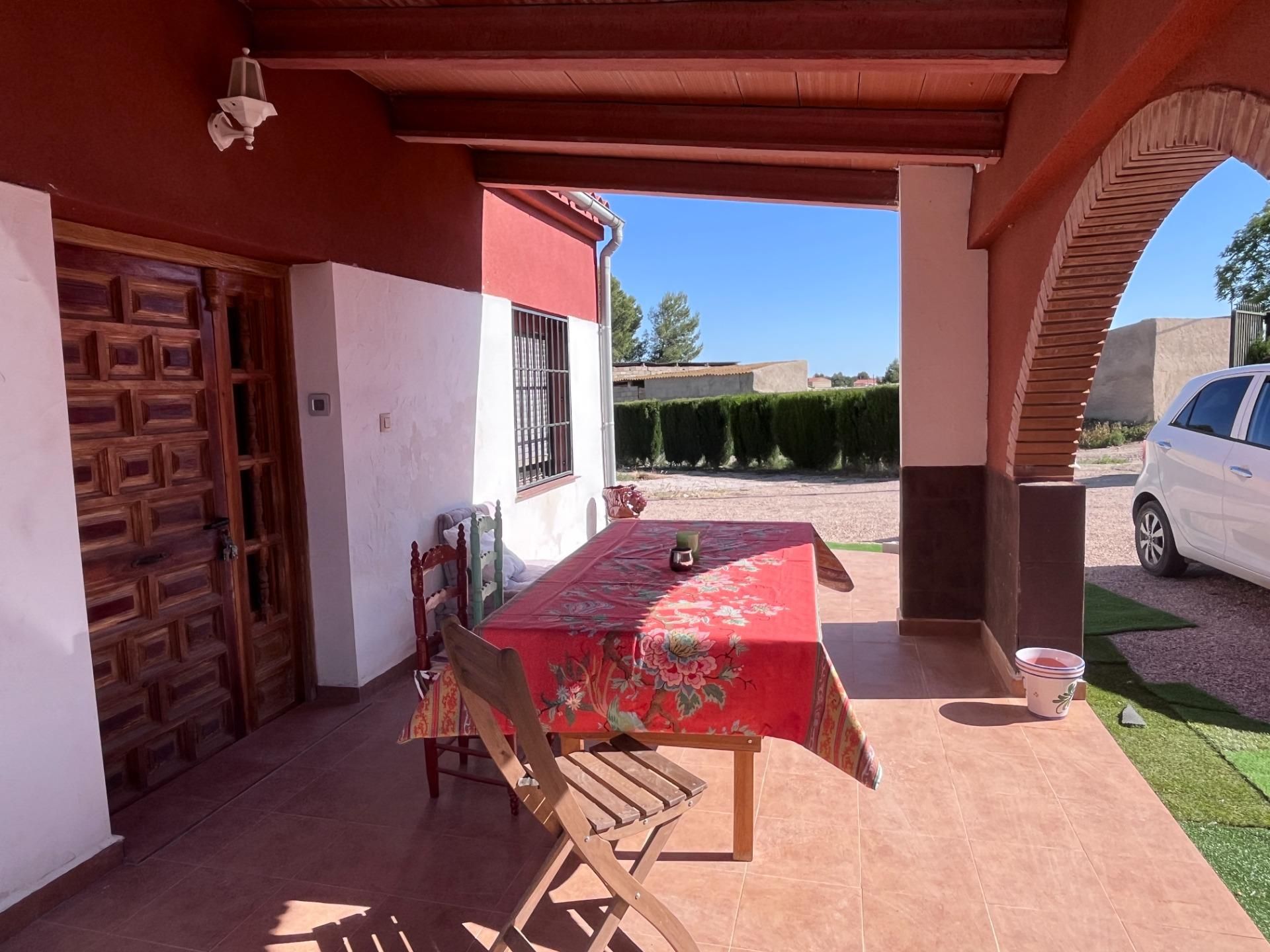 Jardí de Casa o xalet en venda en Tobarra amb Jardí privat, Terrassa i Traster