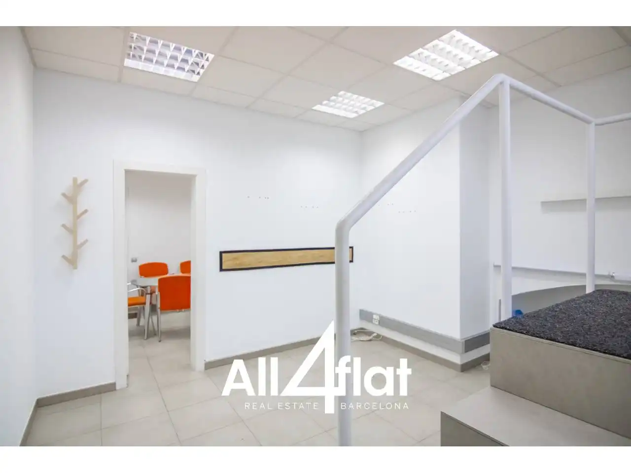 Commercial properties for sale in  Barcelona Capital
