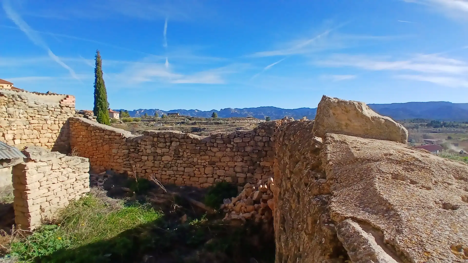 Exterior view of Country homes for sale in Cretas, Teruel