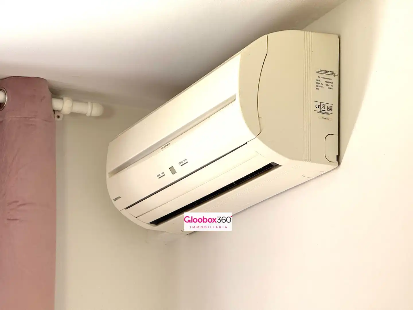 Schlafzimmer von Einfamilien-Reihenhaus zum Verkauf in Reus mit Klimaanlage, Heizung und Privatgarten