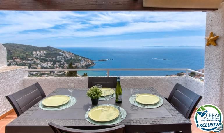 Terrace of Single-family semi-detached for sale in Roses  with Air Conditioner, Heating and Terrace