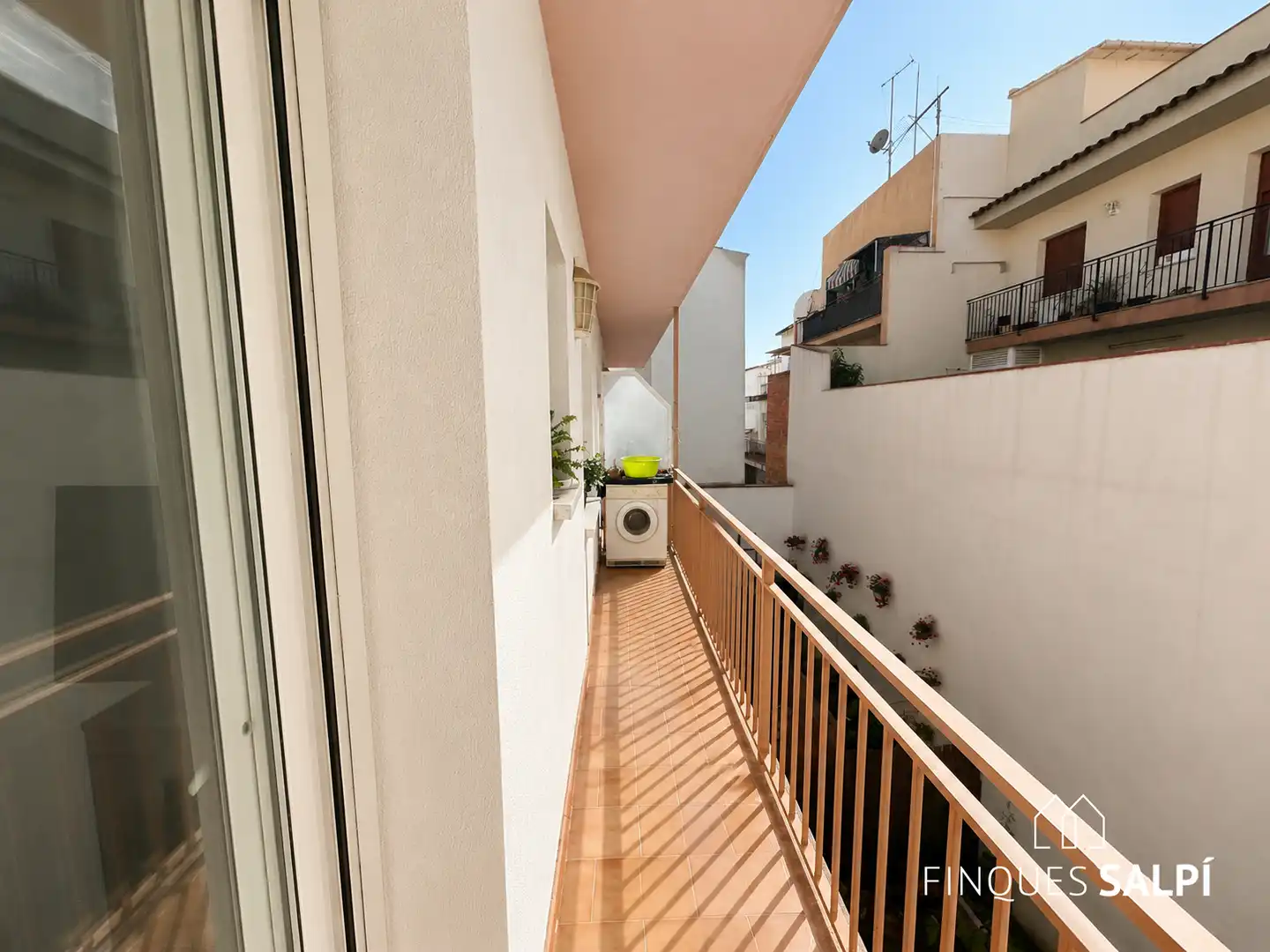 Terraza de Piso en venta en Sant Feliu de Guíxols con Calefacción, Terraza y Trastero