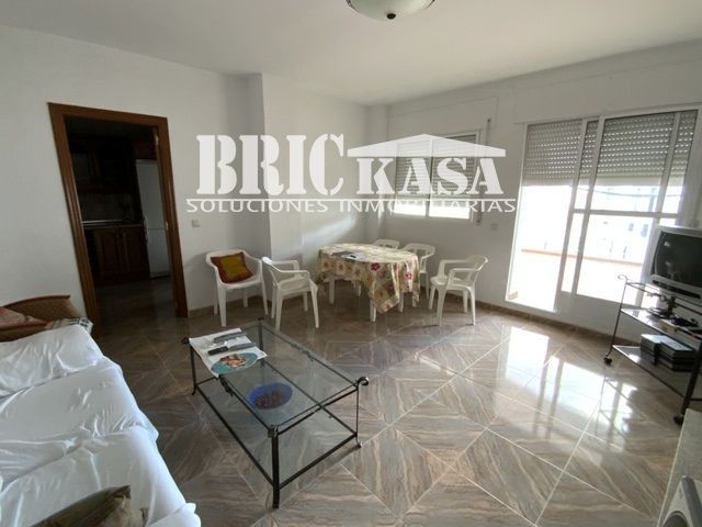 Vista exterior de Casa o xalet en venda en Sierra de Fuentes amb Aire condicionat, Traster i Moblat