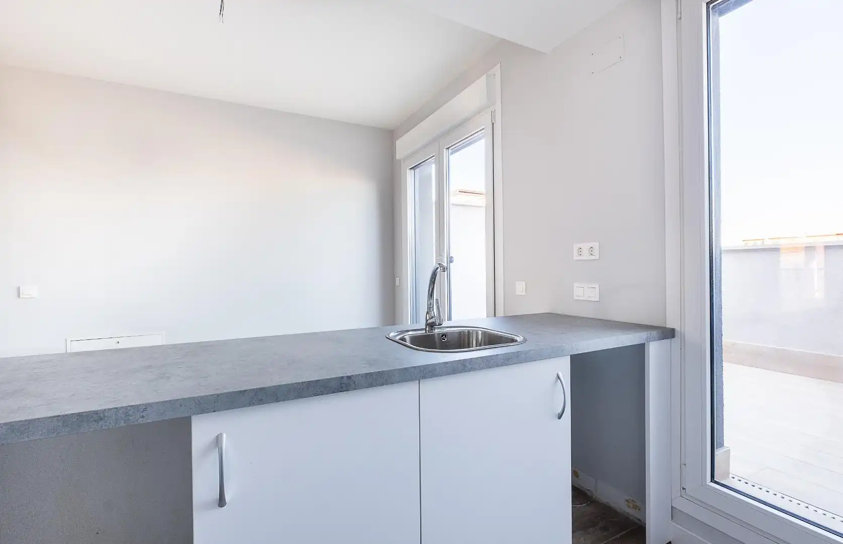 Cocina de Ático en venta en Madrid con Aire acondicionado, Calefacción y Terraza