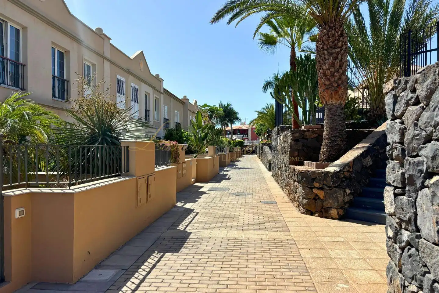 Exterior view of Houses for sale in Adeje  with Air Conditioner, Terrace and Furnished