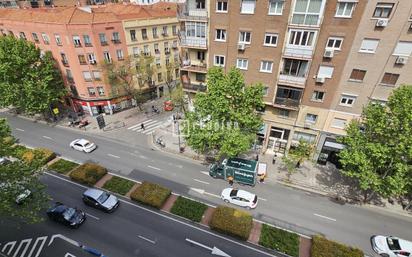 Flat for sale in SANTA MARIA DE LA CABEZA, Chopera