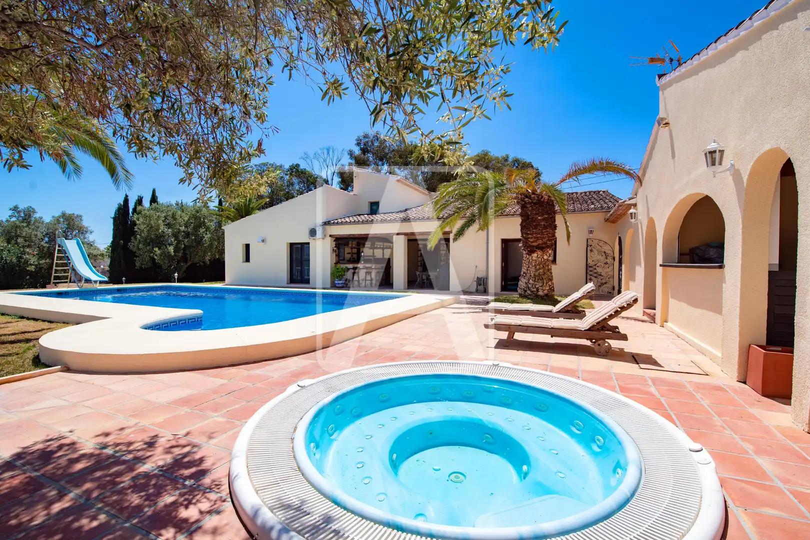 Vista exterior de Finca rústica en venta en Benissa con Aire acondicionado, Calefacción y Jardín privado