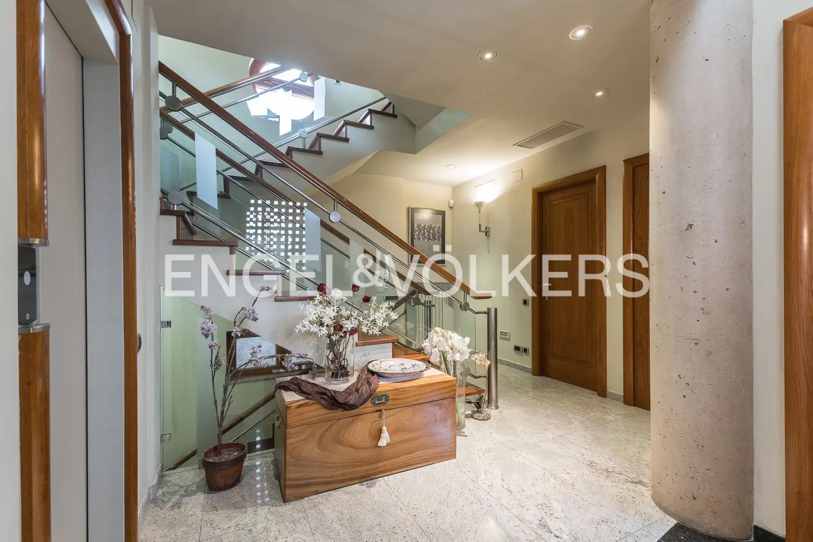 Houses for sale in Esplugues de Llobregat  with Air Conditioner, Heating and Private garden