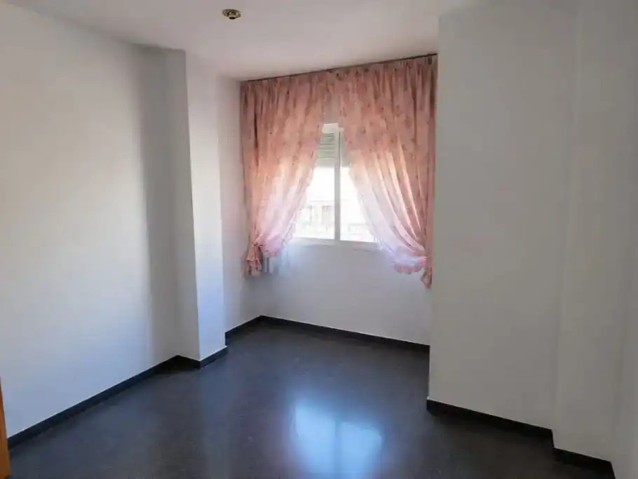 Dormitori de Casa adosada en venda en Cieza amb Aire condicionat i Balcó