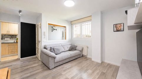 Foto 3 de Planta baja en venta en Avenida de la Independencia, Santa Bárbara - La Zaporra, San Sebastián de los Reyes