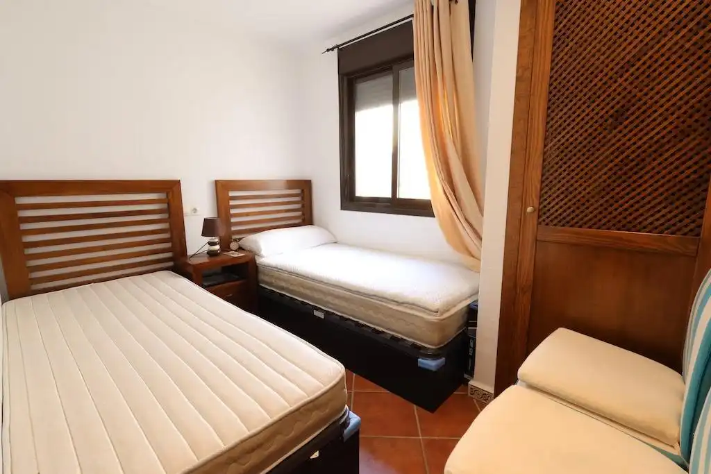 Bedroom of Apartments for sale in Torrevieja