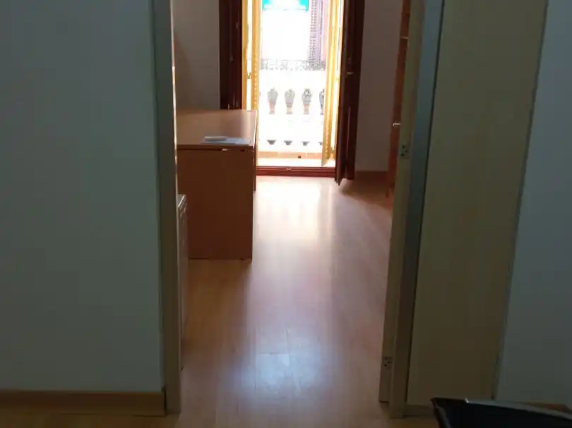Büro zur Miete in Alcalá de Henares mit Klimaanlage, Heizung und Möbliert