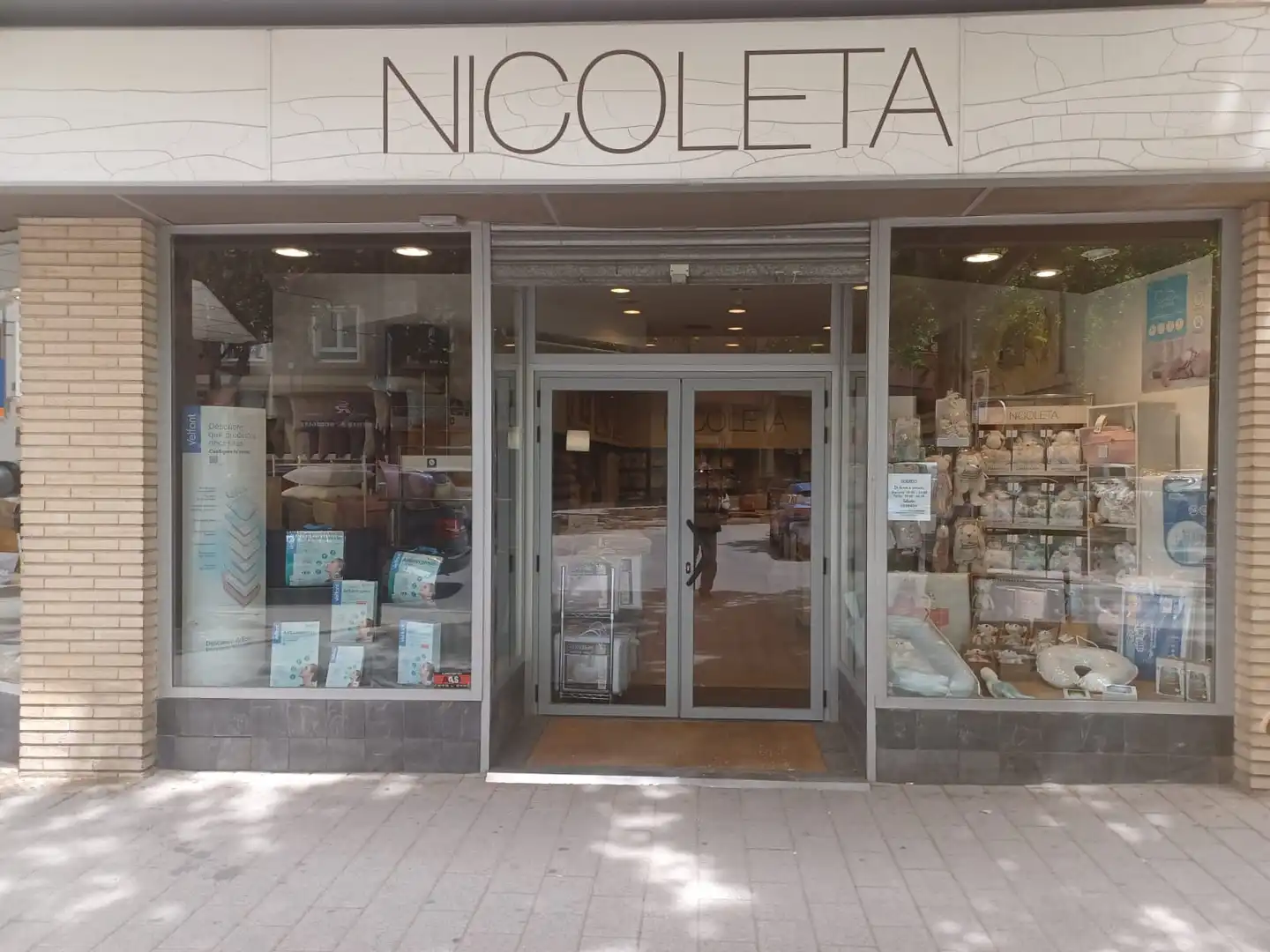 Local comercial en traspàs a Avenida Isabel la Católica, imagen 10