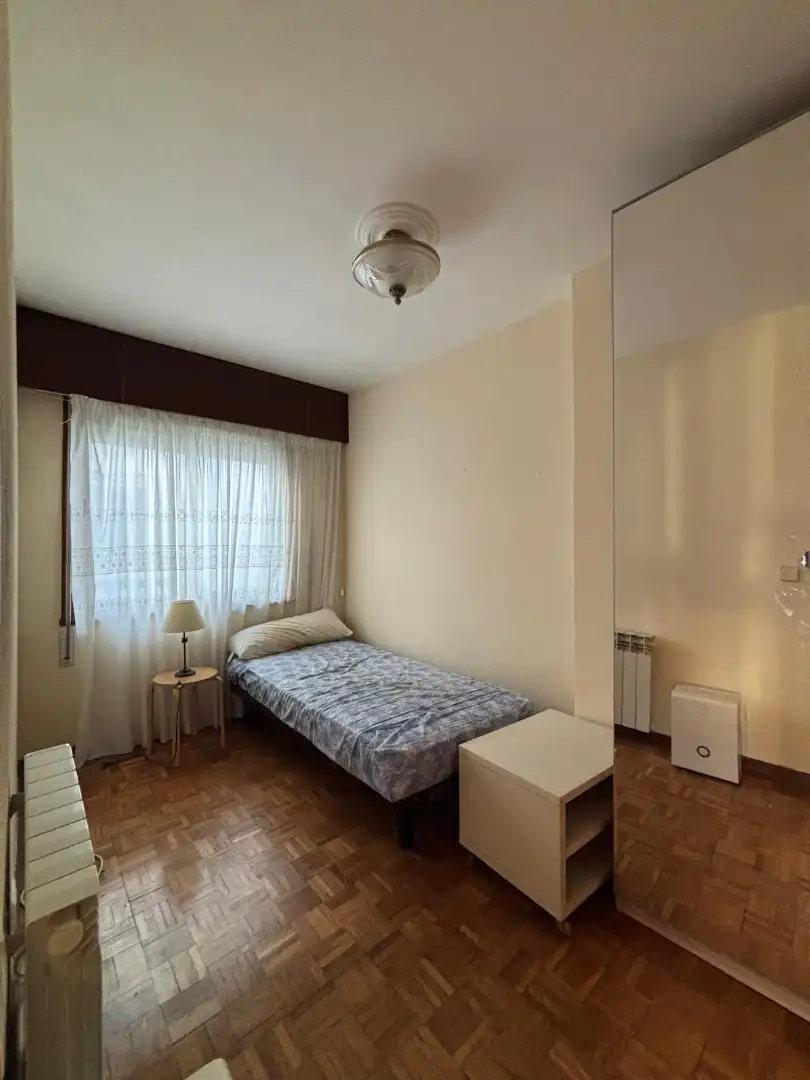 Habitación de Piso en venta en Ferrol con Amueblado, Horno y Lavadora