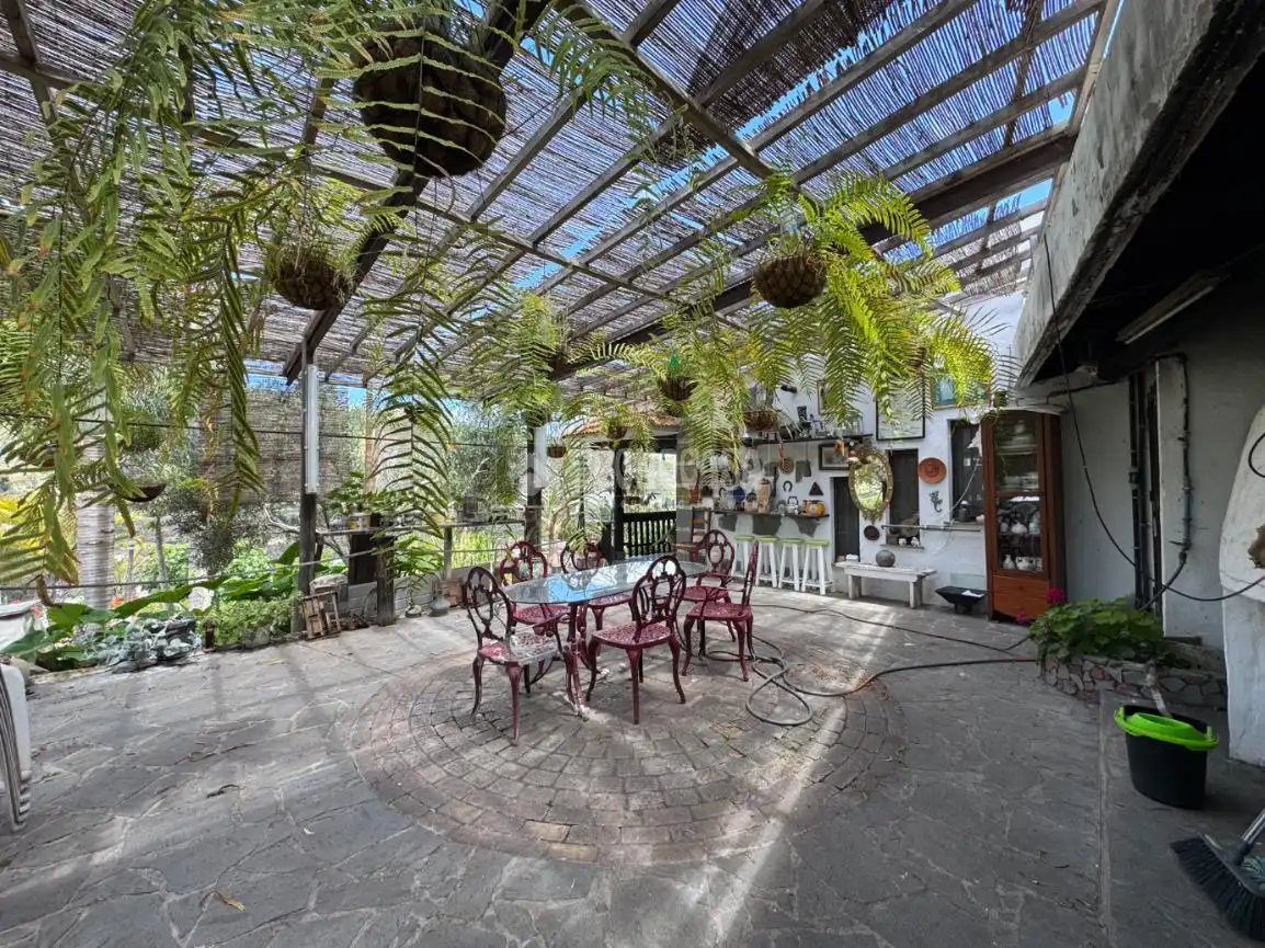 Terrassa de Finca rústica en venda en Las Palmas de Gran Canaria amb Terrassa i Moblat