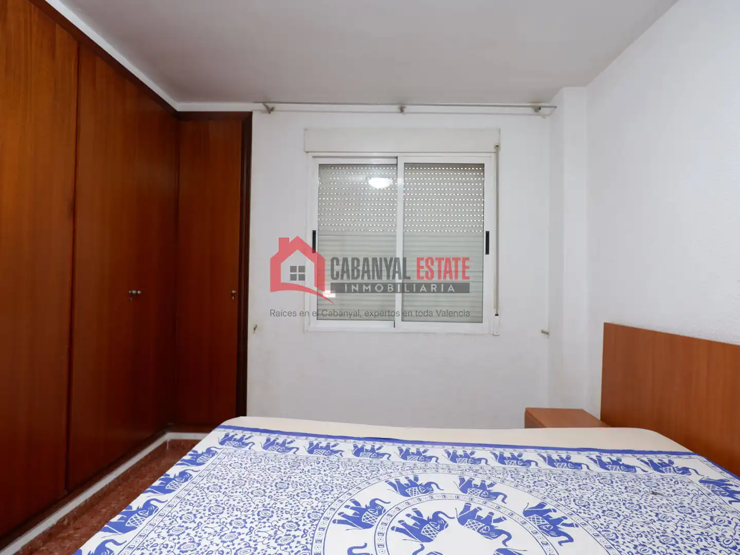 Schlafzimmer von Wohnungen zur Miete in Paterna mit Terrasse und Möbliert