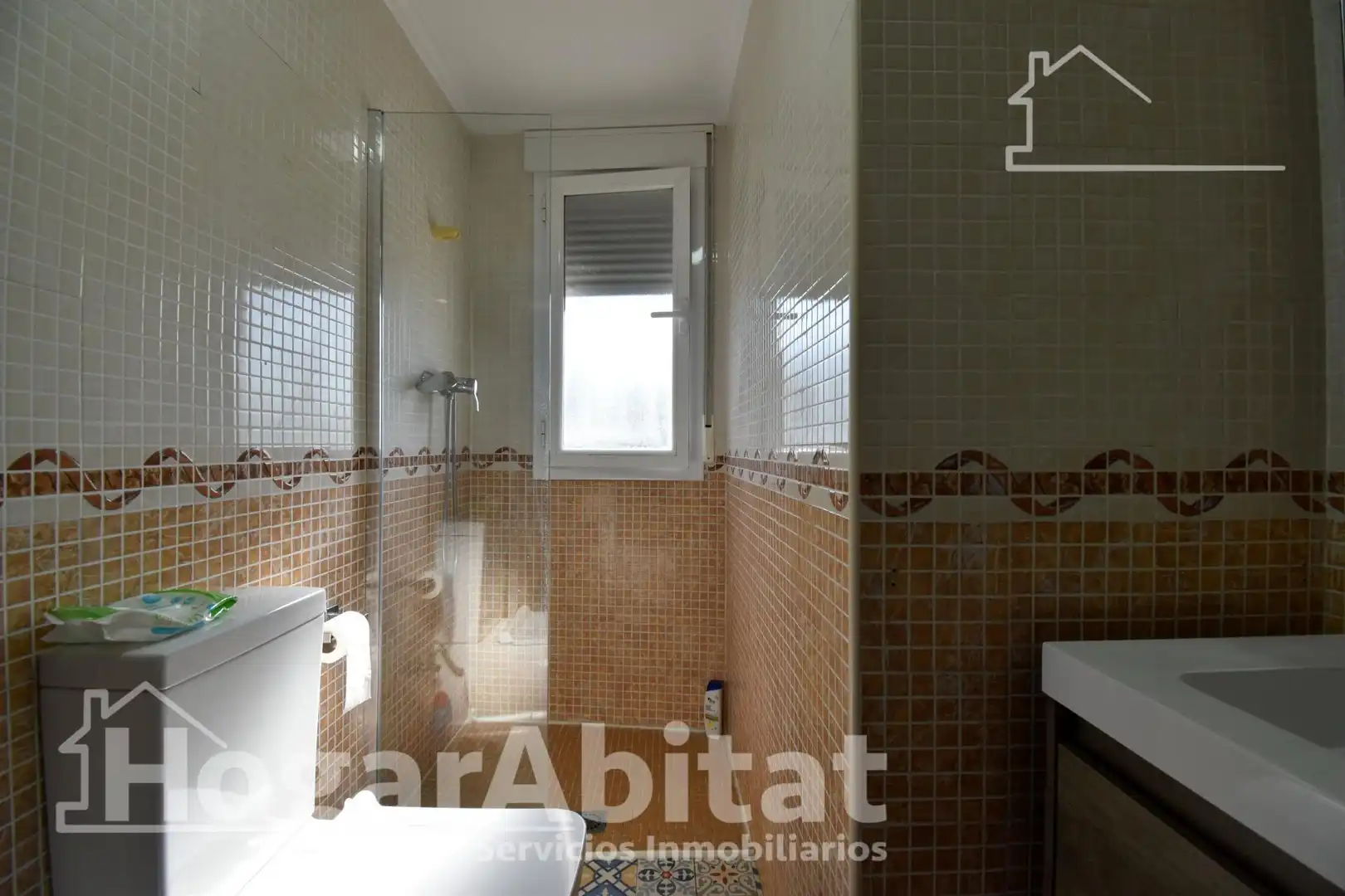 Habitación de Casa adosada en venta en Guardamar de la Safor con Terraza, Trastero y Balcón