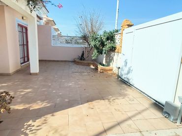 Chalet con balcón en venta en Puerto de Mazarrón