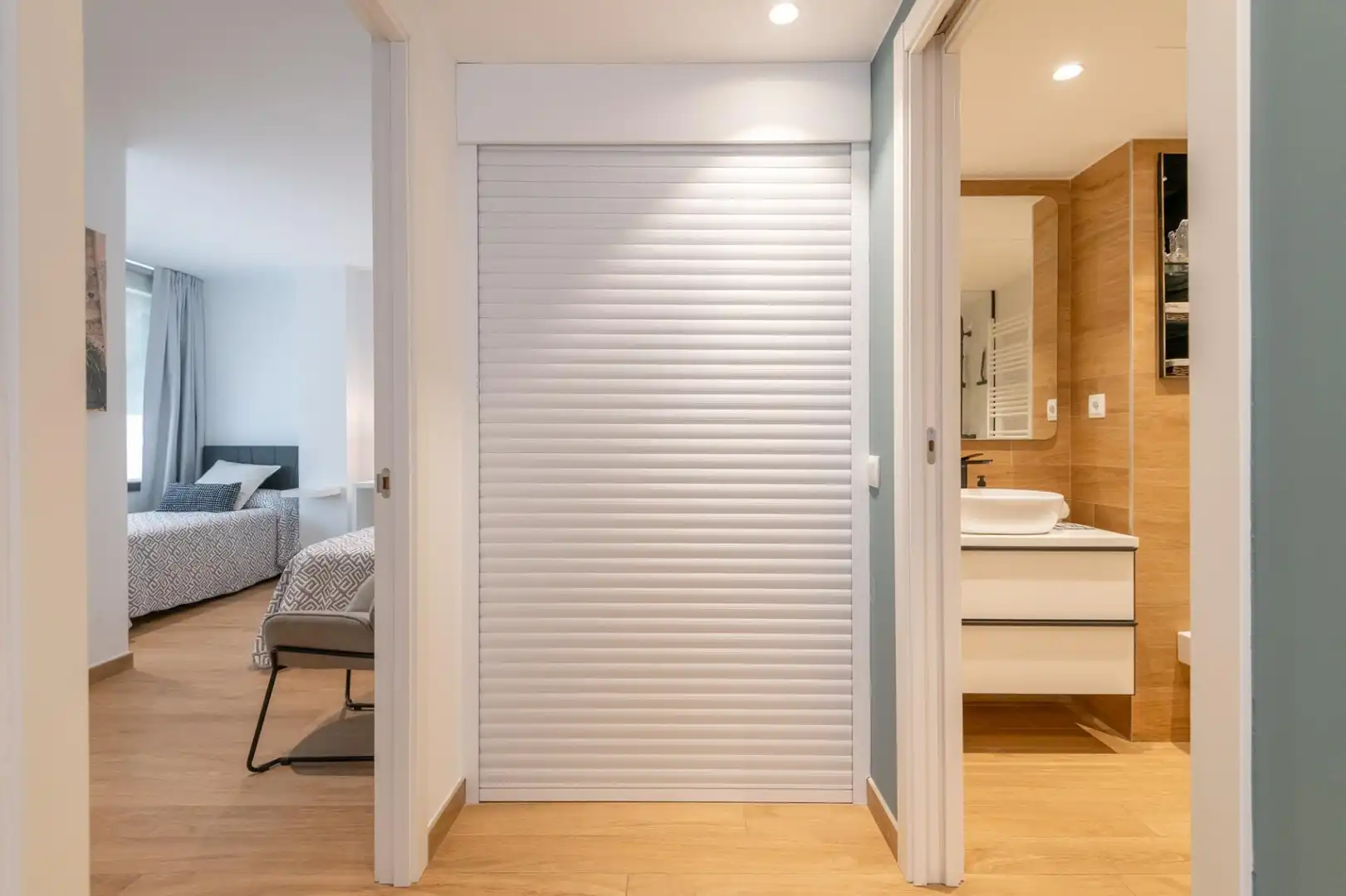 Bedroom of Flat for rent in Girona  with Air Conditioner, Heating and Furnished
