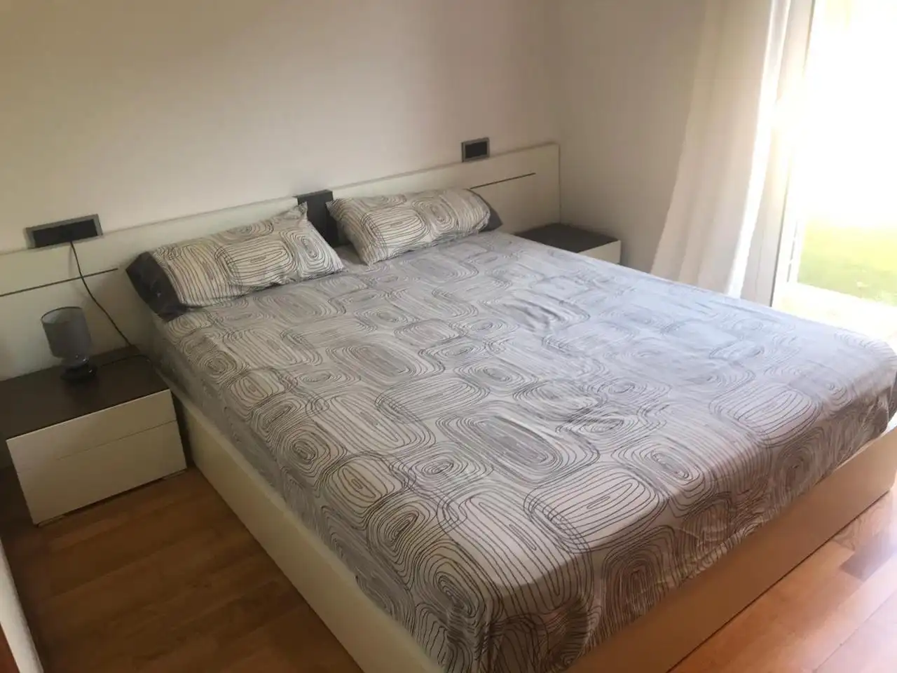 Habitación de Planta baja en venta en Castell d'Aro, Platja d'Aro i s'Agaró con Aire acondicionado, Terraza y Amueblado