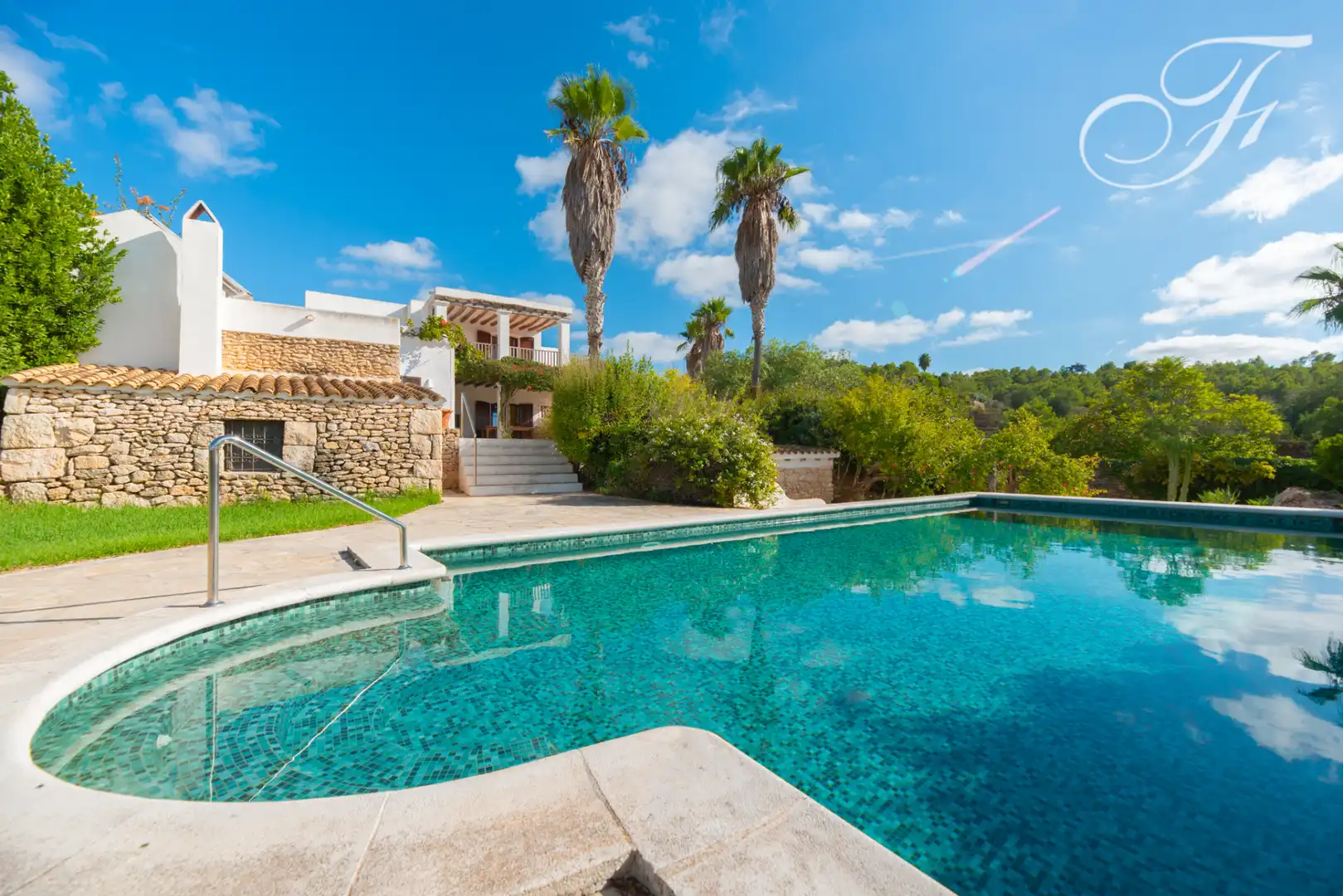 Piscina de Finca rústica en venda en Sant Antoni de Portmany amb Calefacció, Jardí privat i Terrassa
