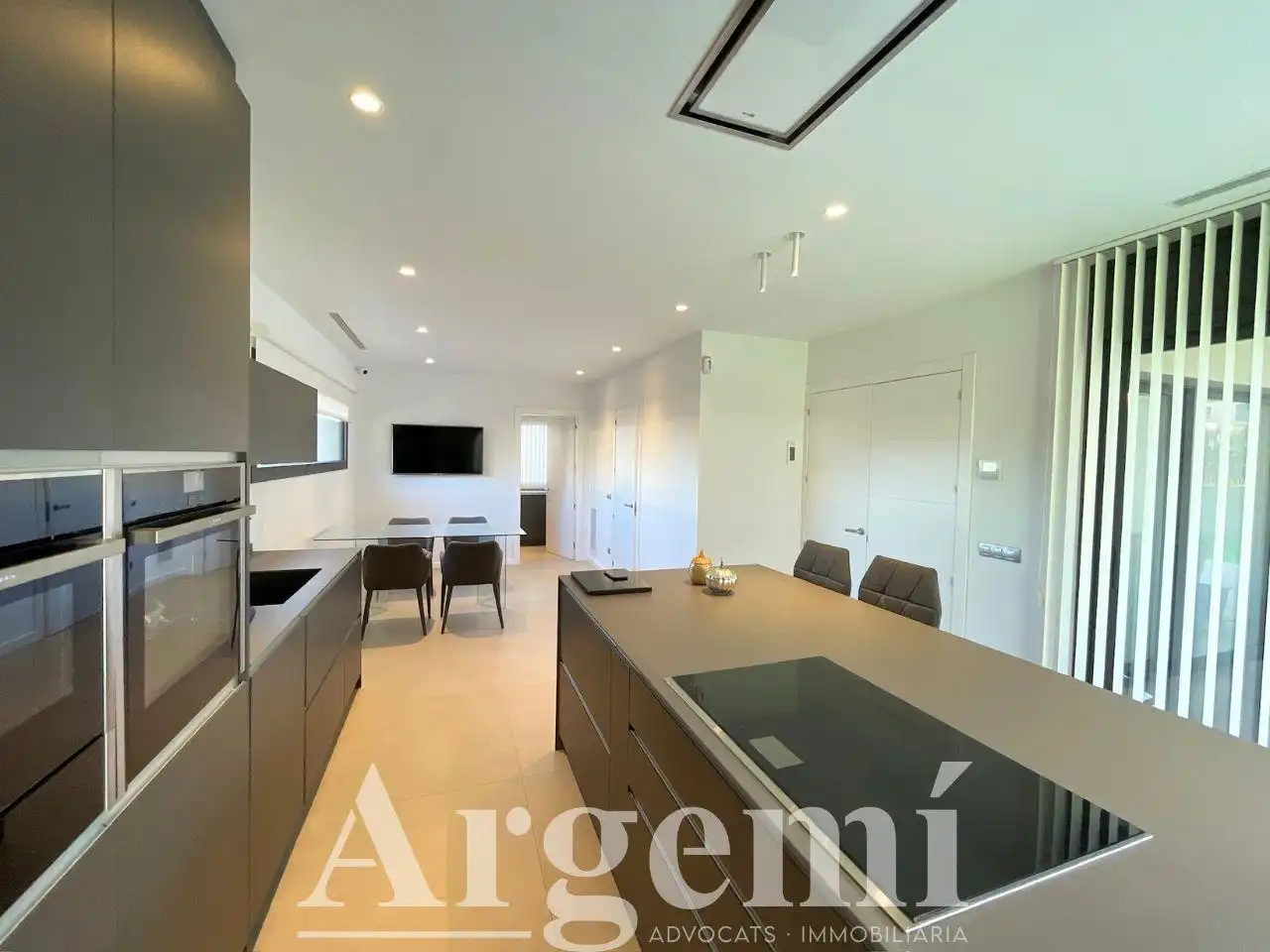Cocina de Casa o chalet en venta en Palau-solità i Plegamans con Aire acondicionado, Calefacción y Jardín privado