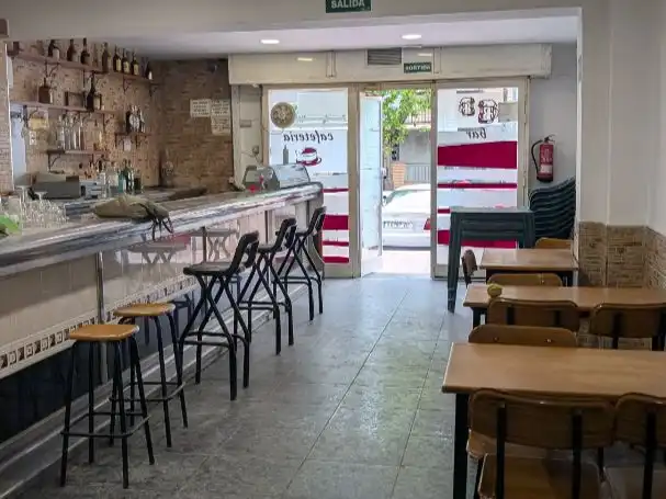Business premises for transfer in Carretera Sabadell 52
