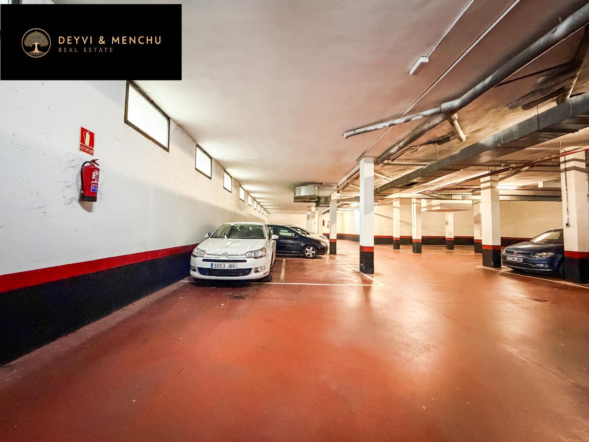 Aparcament de Garatge en venda en  Madrid Capital