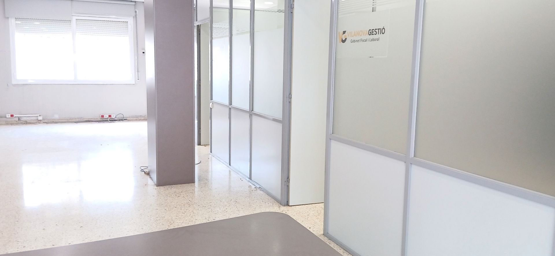 Office to rent in Vilanova i la Geltrú  with Air Conditioner and Terrace