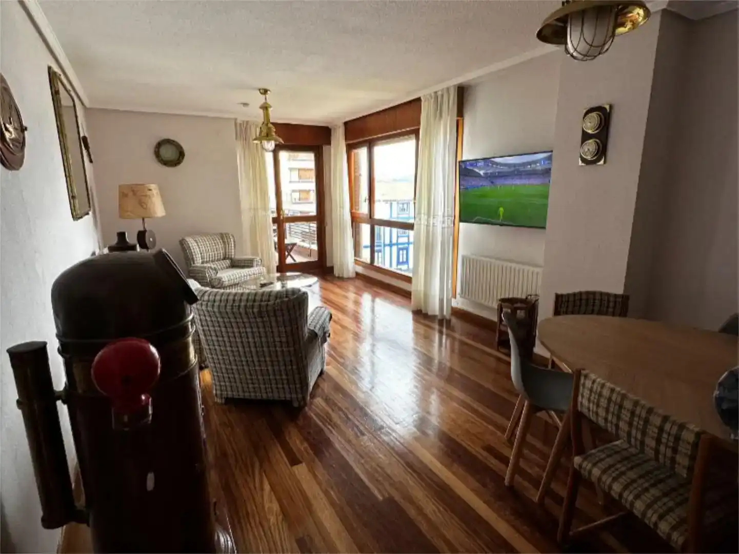 Living room of Flat for rent in Santoña  with Private garden, Parquet flooring and Storage room
