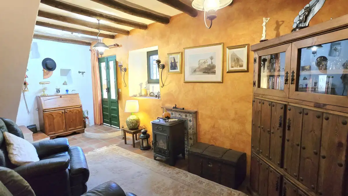 Casa rústica amb jardí en venda a Cómpeta, imagen 21
