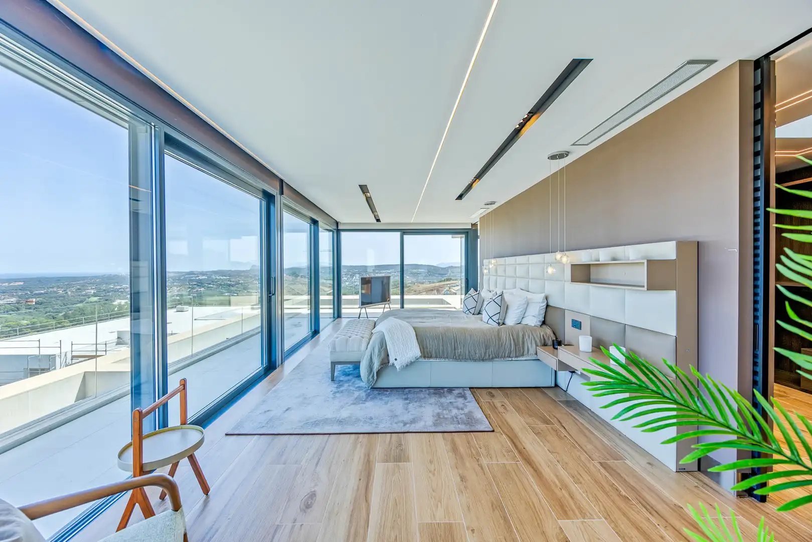 Habitación de Casa o chalet en venta en Sotogrande con Aire acondicionado, Calefacción y Jardín privado