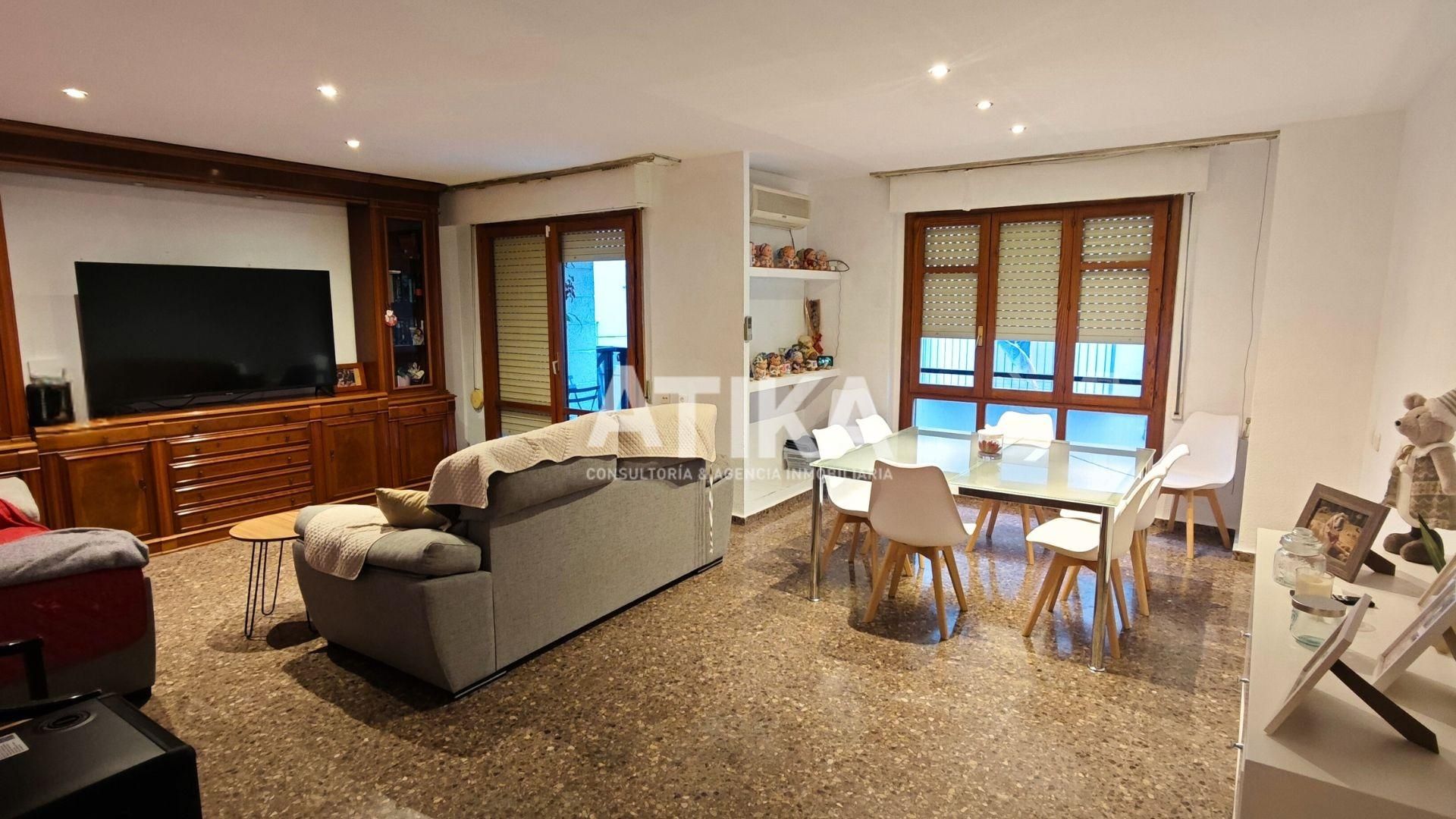 Sala d'estar de Pis de lloguer en Ontinyent amb Aire condicionat, Calefacció i Terrassa