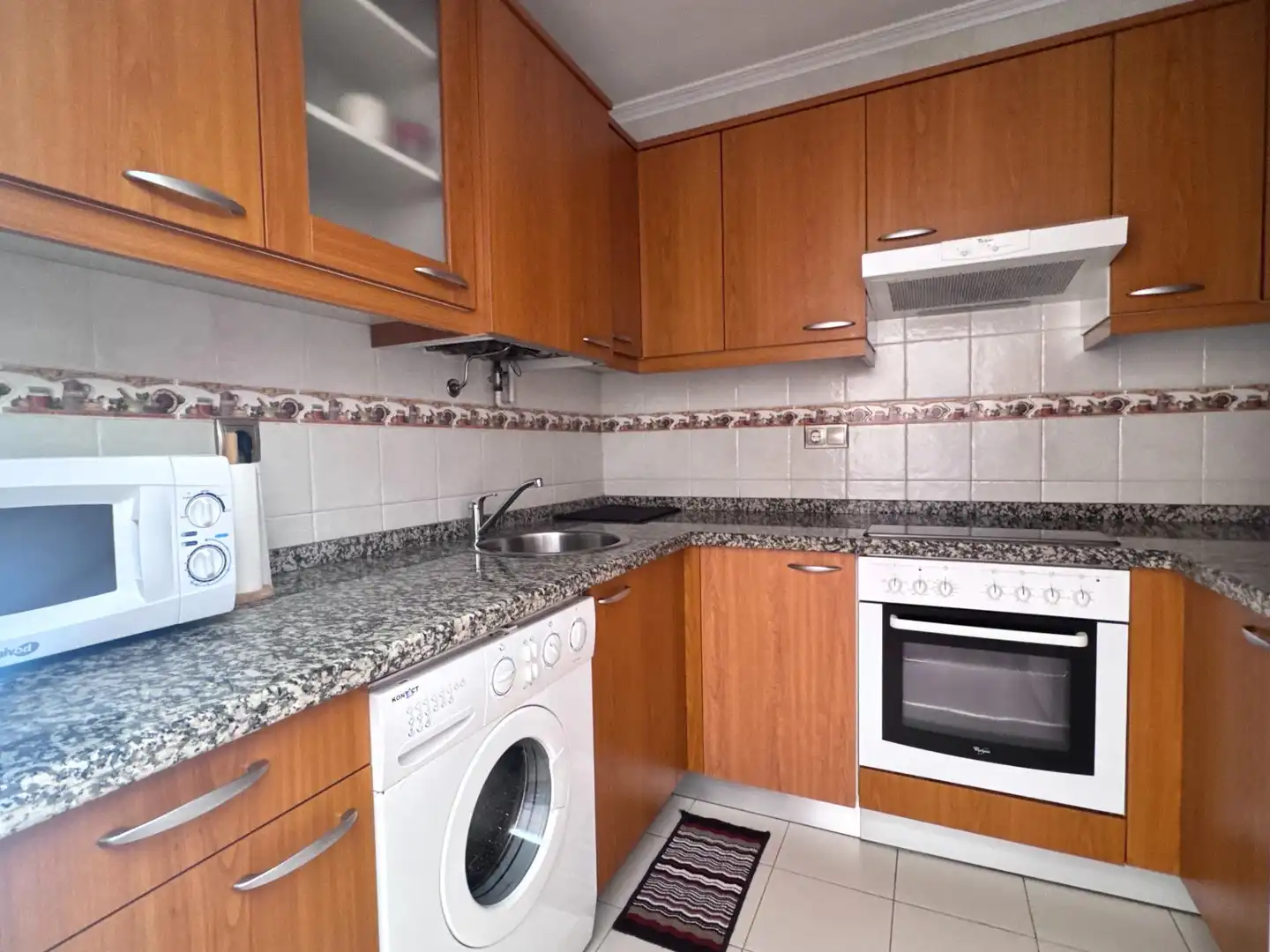 Kitchen of Study for sale in Oviedo   with Heating, Storage room and Balcony