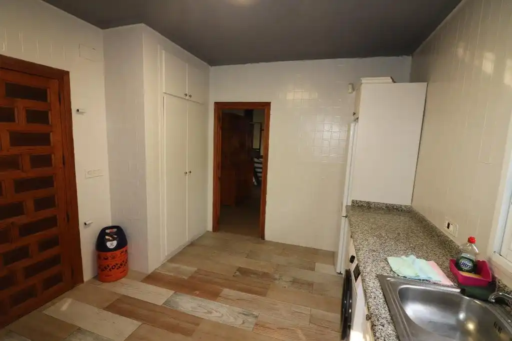 Casa rústica amb piscina en venda a Avinguda Bolot, imagen 26