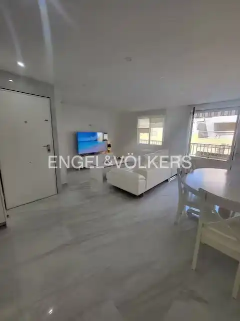Wohnzimmer von Wohnung zur Miete in Torrevieja mit Heizung