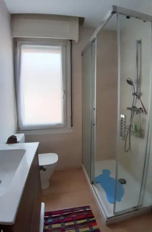 Bathroom of Flat for sale in Bilbao   with Heating