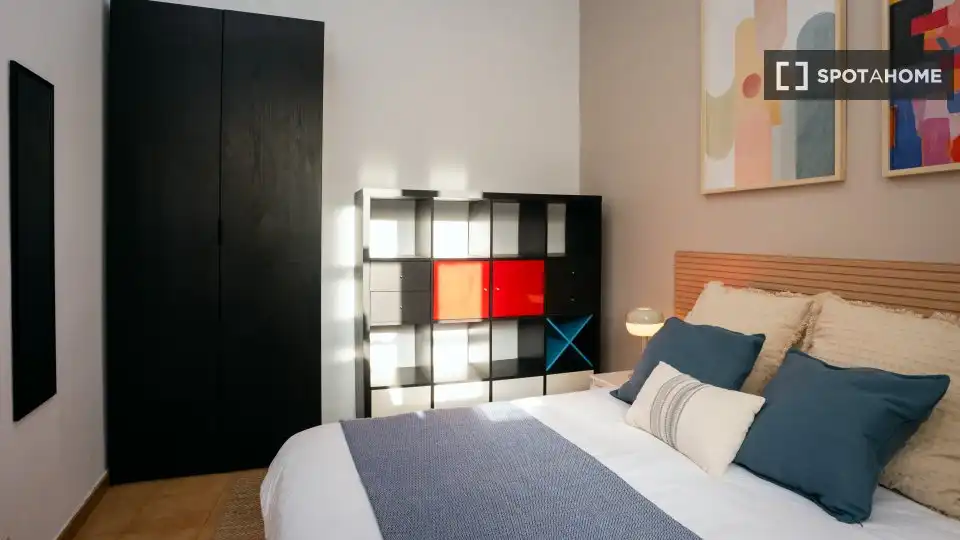 Habitación en La Nova Esquerra de l'Eixample