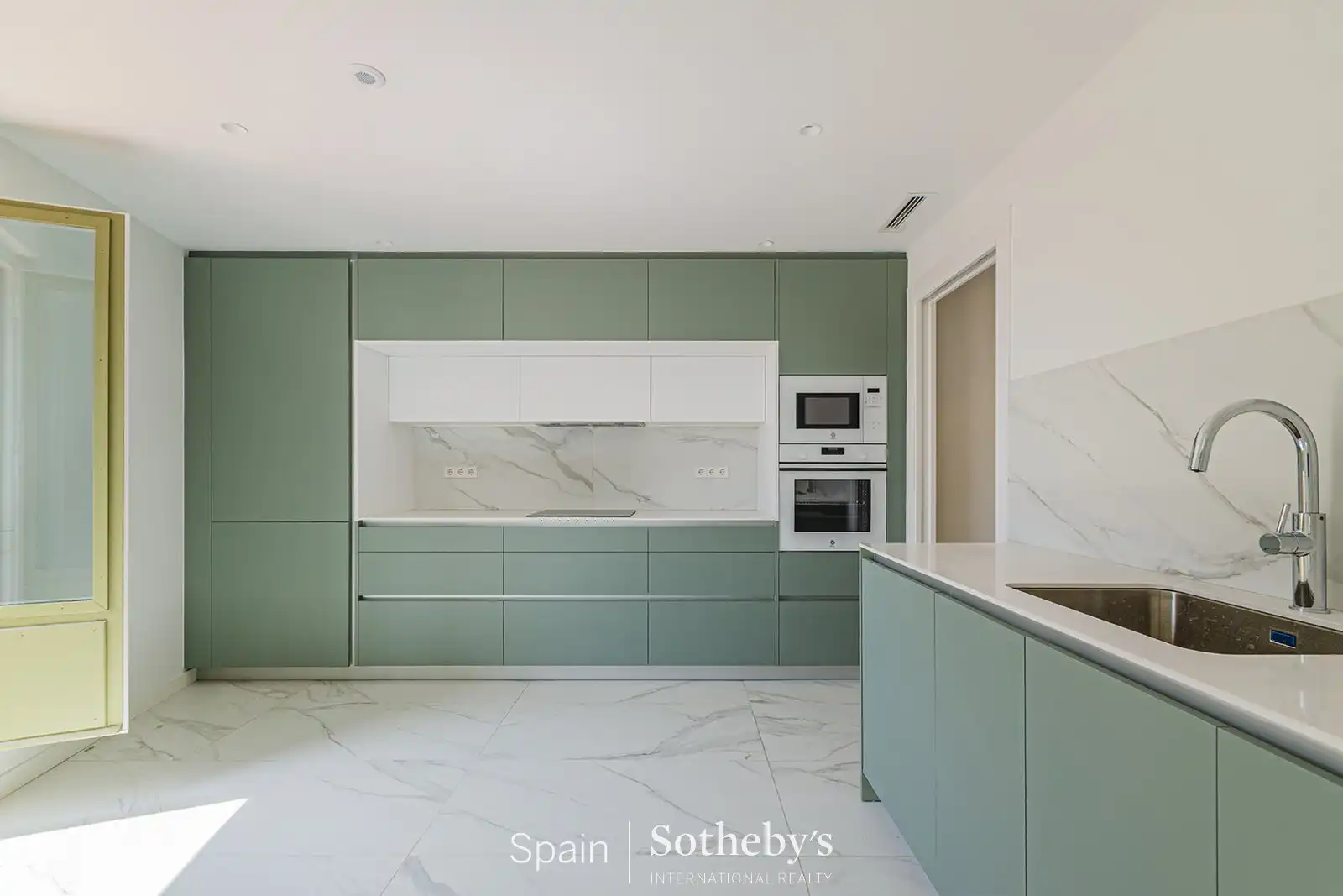 Penthouse with lift for sale in Eixample, imagen 3