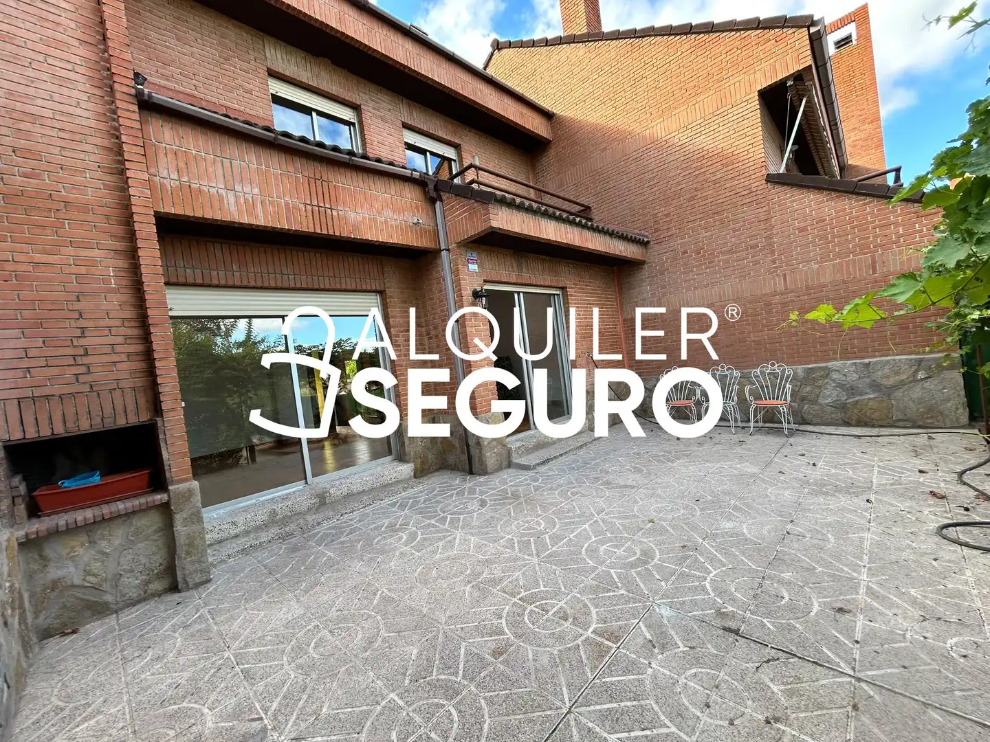 Vista exterior de Casa o chalet de alquiler en Rivas-Vaciamadrid con Calefacción y Terraza