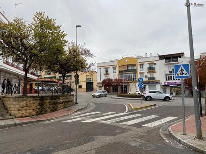 Vista exterior de Pis en venda en Écija amb Aire condicionat i Terrassa