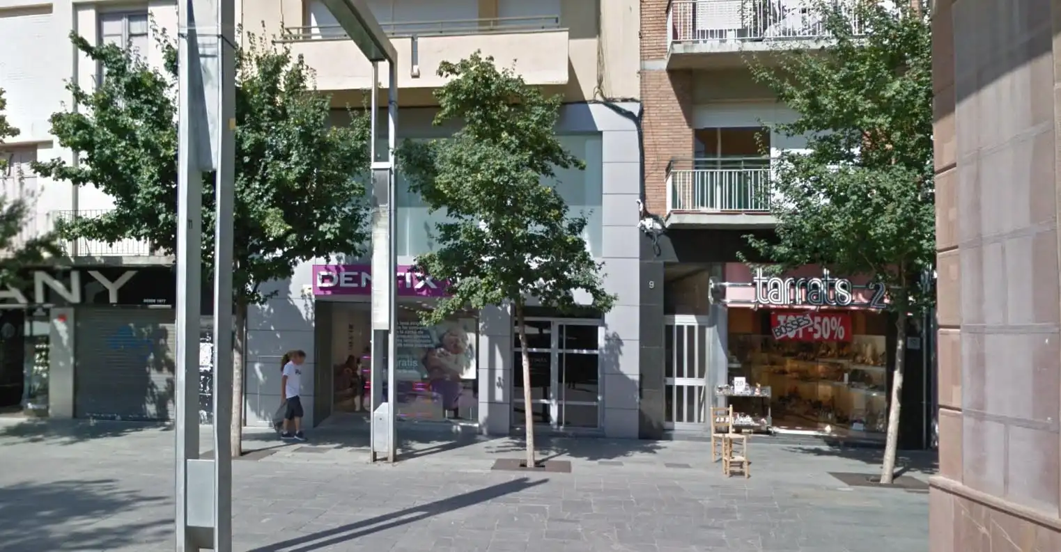 Local comercial de lloguer a Plaça Lluís Perpinyà 8, imagen 5