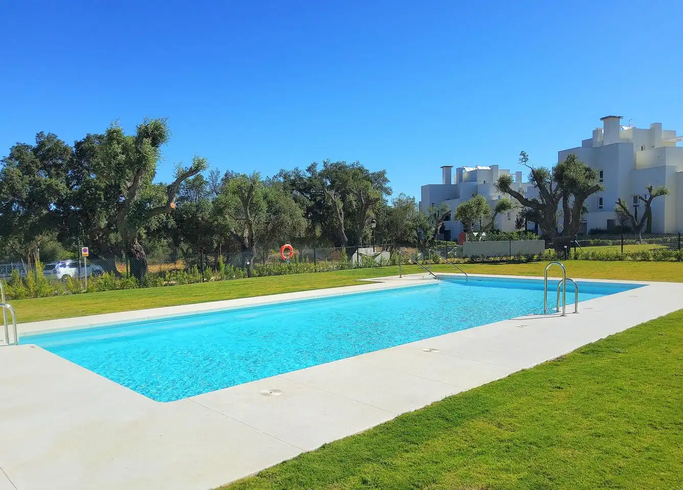 Piscina de Apartamento en venta en Sotogrande con Aire acondicionado, Terraza y Amueblado