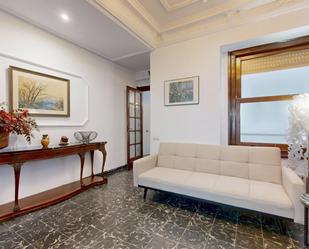 Flat to rent in El Pla del Remei, L'Eixample,  Valencia Capital