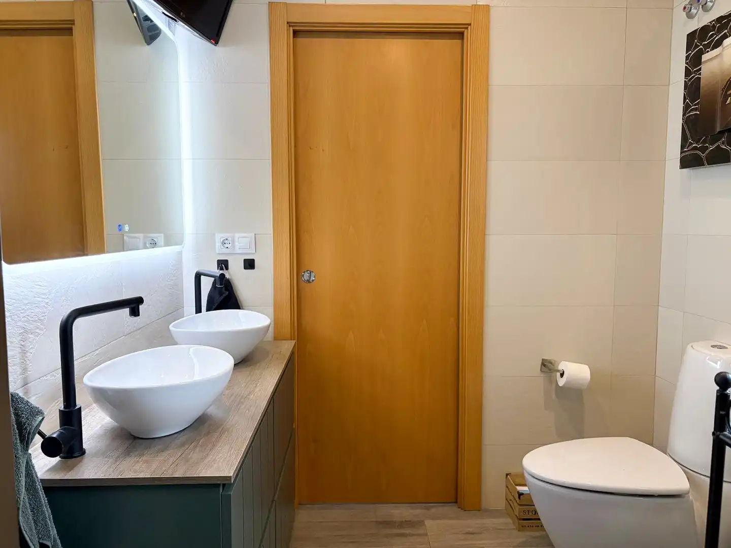 Baño de Piso en venta en Ibi con Aire acondicionado, Calefacción y Amueblado