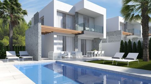 CHALET  CON VISTAS AL MAR